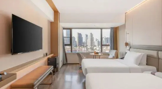 Номер Standard с видом на улицу Shanghai Elong Hotel