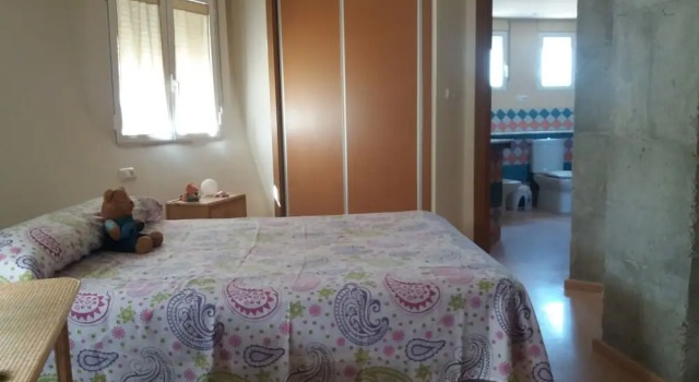 Коттедж с балконом Casa Rural Esferica Casa Bola