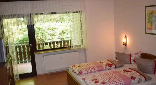 Двухместный номер Standard с балконом Berghotel Schwarzwaldblick Triberg