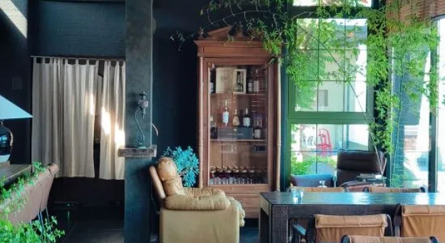 Chuyue retro light luxury space first-line sea view vacation arts, Prenota Hotel Qingdao 