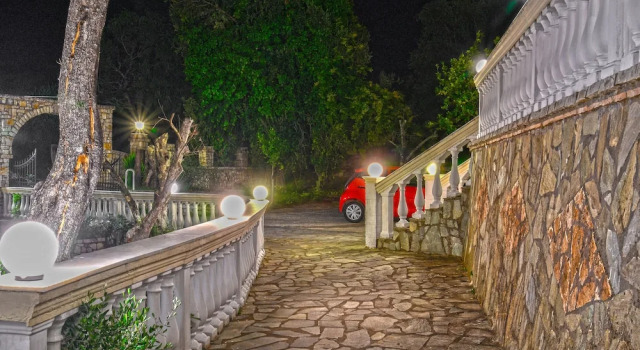Corfu Room Apartments in a Piecefull and Full of Olive Trees Location, Забронировать Апартаменты/квартира Агии Дека периферия Ионические острова