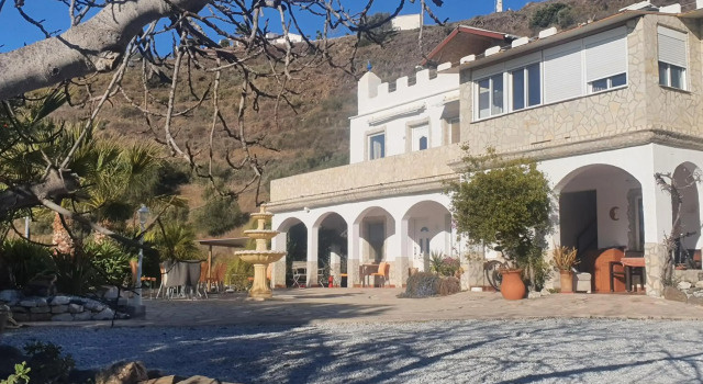 Finca Esperanza Costa del Sol, Book Hotel Billige hoteller i Axarquía