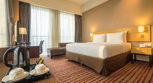 Трёхместный номер Standard JS Luwansa Hotel & Convention Center