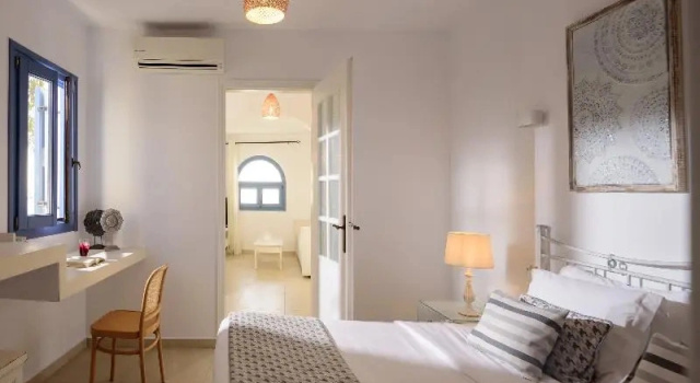 Апартаменты Superior Kamares Apartments