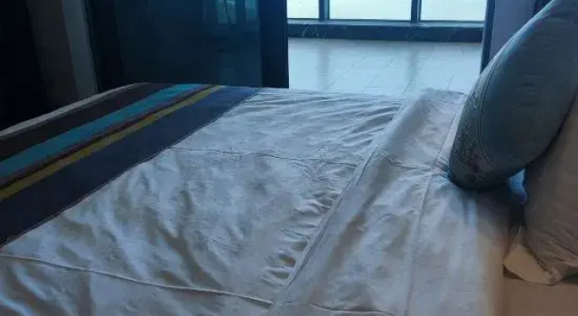 Двухместный люкс с 3 комнатами с балконом и с видом на море Oceanfront Born Sea View Hotel (Boao Golden Bay Nanhai Museum Branch)
