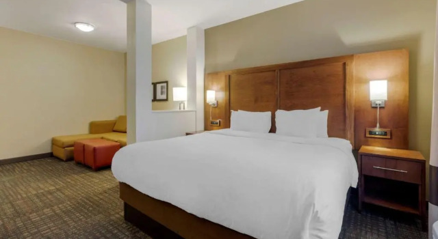 Люкс Comfort Suites Loveland