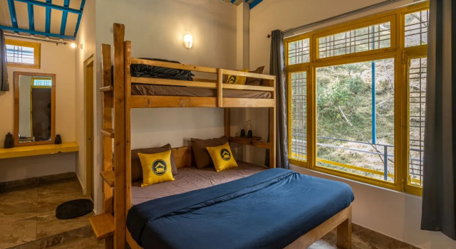 Номер Deluxe The Hosteller Mussoorie By the Streamside, Kempty