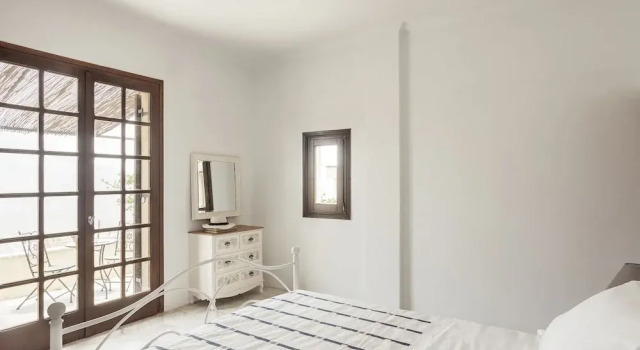 Luxurious Mani Peninsula Traditional Tower, Book Vacation Home Cottages in Lakonia, Cottage