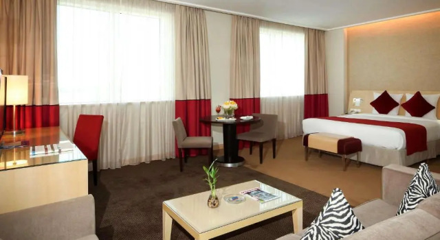 Двухместный полулюкс Novotel Riyadh Al Anoud