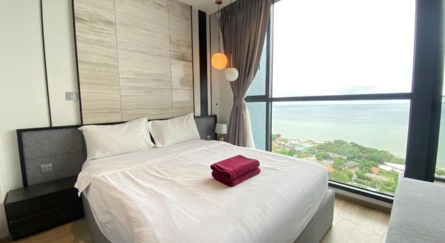 Sea View Beauty At Beach Front Location