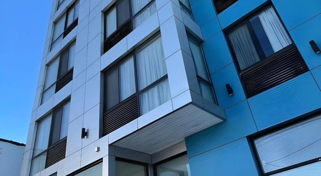 Royal Hotel Bronx, Κράτηση Ξενοδοχείο Μπρονξ Νέα Υόρκη