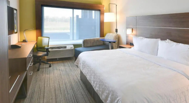 Двухместный номер Standard Holiday Inn Express & Suites Madisonville by IHG