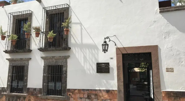 Los Agaves Hotel
