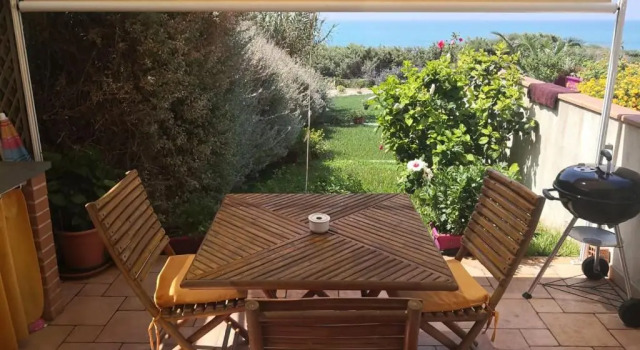 Апартаменты с видом на море Casa Vacanze "Villa Ida"