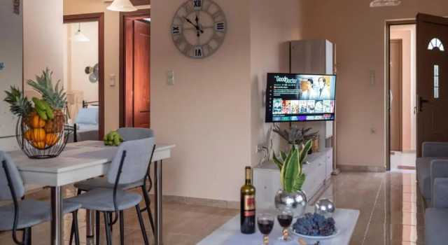 Libyan Sea Luxury Apartment 2, Забронировать Апартаменты/квартира Отели East Crete с парковкой, Парковка
