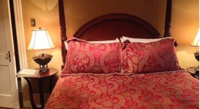 Bellview Luxury Suites, Book Hotel Boularderie East 