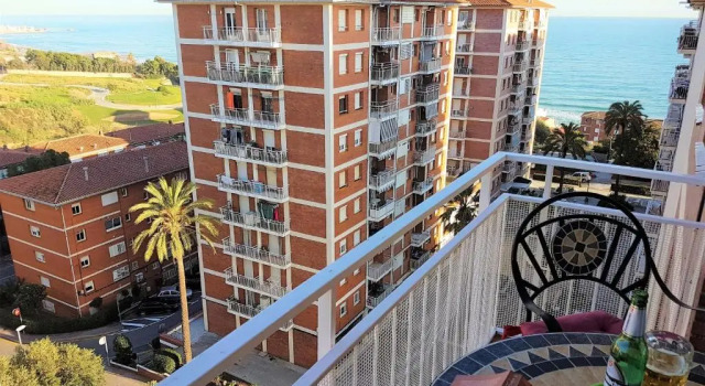 Апартаменты Helena Seaview & Beach-apartment