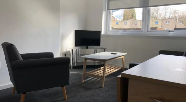 Glenrothes Central Apartments - One bedroom Apartment, Buchen Sie Ferienwohnung Hotels in Schottland mit Parkplatz, Parkplätze