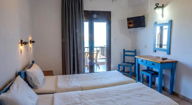 Студия Corali Studios & Portobello Apartments