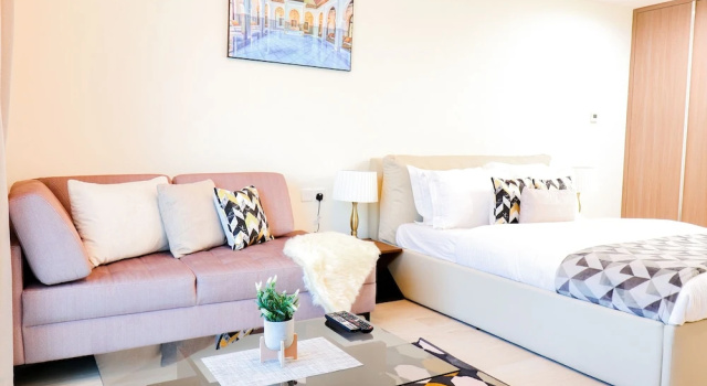 Апартаменты Standard Fully Furnished Studio in Azizi Aliyah