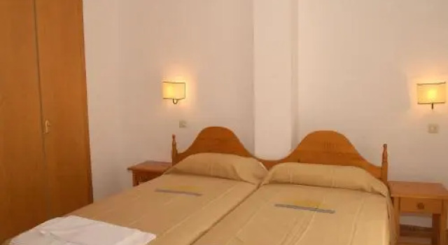 Comte De Empuries - Apt B