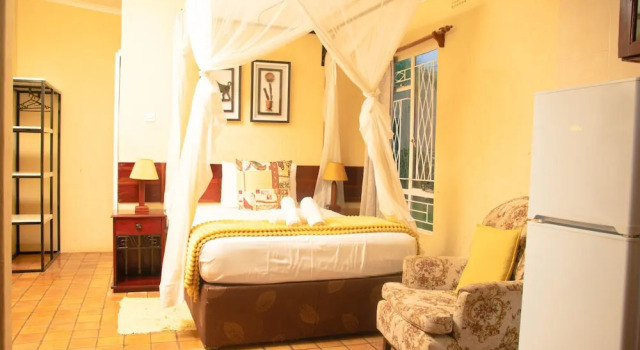 Номер Comfort Inkindaba Guest Lodge