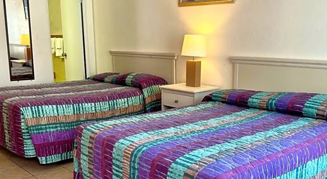 Номер Standard Beach Colony Motel