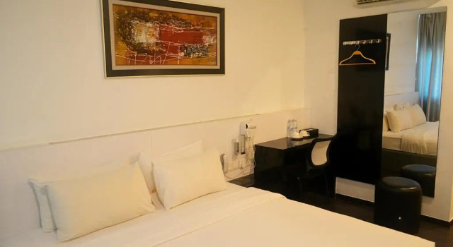 Номер Premier Swing & Pillows - Golden Roof Hotel Ampang, Ipoh