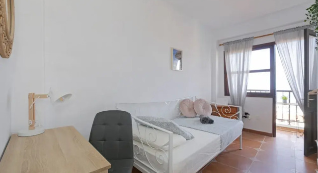 Rooftop View Escape 1 Min to Center Fast Wifi, Book Hotel Hotels in Tenerife with Parking, Parking