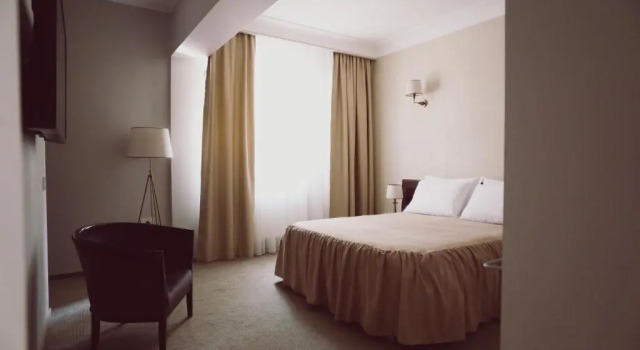 C&C Residence Hotel, Rezervovat Hotel Bacău Carpathians - Romania
