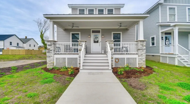 Walk to Beach & Central Park: Home in Cape Charles, Prenota Casa vacanze Cape Charles Virginia