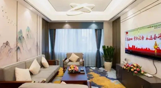 Люкс Deluxe Yangzi International Hotel