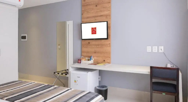 Двухместный номер Deluxe Hotel Girassol Plaza