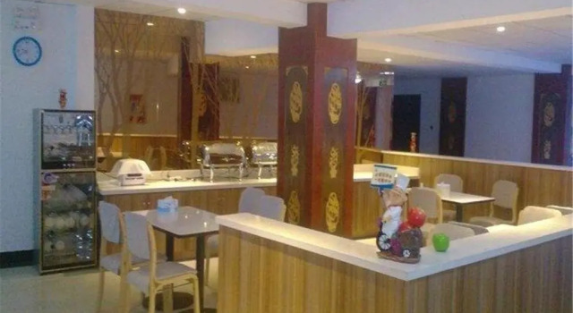 Eaka 365 Hotel Luquan Xiangyang Road Branch, Book Hotel Luquan Hebei