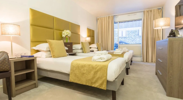 Трёхместный номер Superior с балконом Madame Vacances - Hôtel Courchevel Olympic