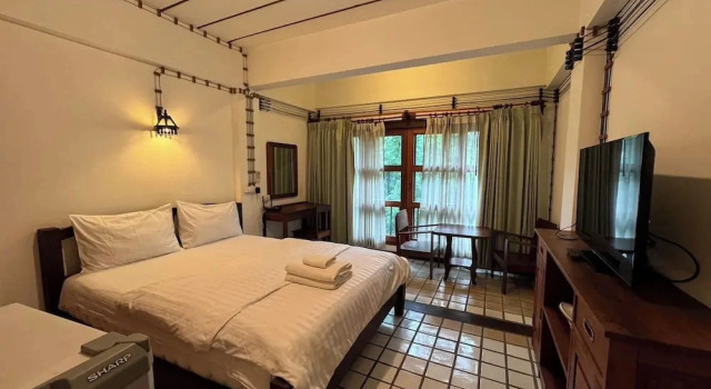 403 Serene Teak Boutique Apartments, Забронировать Апартаменты/квартира Чиангмай провинция Чианг Май, рядом с Храм Ват Джед Йот