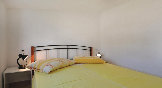 Awesome Home in Mimice With Wifi and 2 Bedrooms, Забронировать Отель Отели Мимице с бассейном, рядом с Пляж Туна, Бассейн