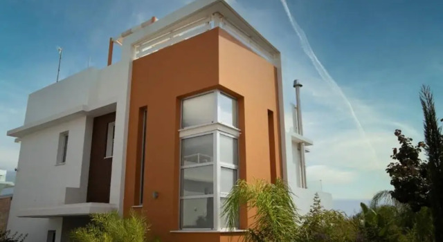 Remarkable 3-bed House in Paralimni, Varaa Hotelli Protarás Famagusta