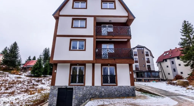 Apartmani “LAZAR” i “LENA”, Buchen Sie Hotel Kopaonik 