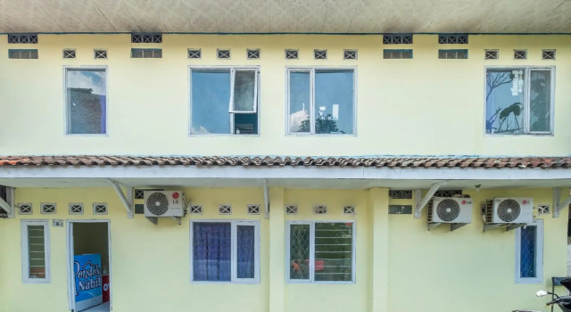 Spot On 2384 Pondok Nabil