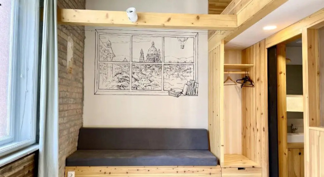Студия Lavender Circus Hand Drawn Apartments