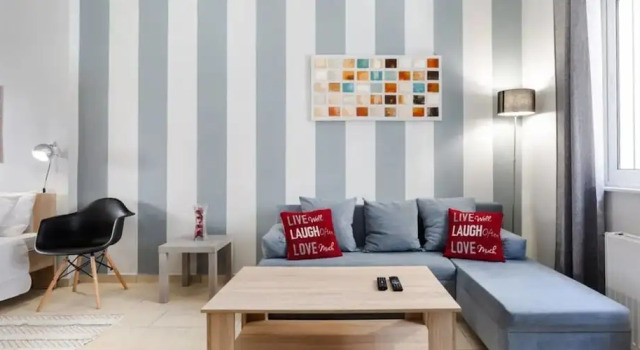 Студия с балконом S&K Athens Center Premium Urban Studio