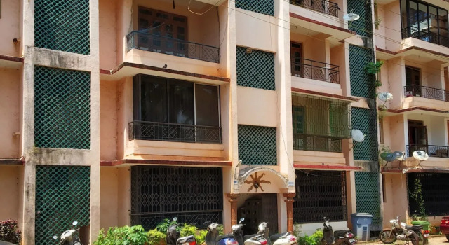OYO 14527 HOME Field View 1BHK Calangute, Rezerwuj Hotel Calangute North Goa