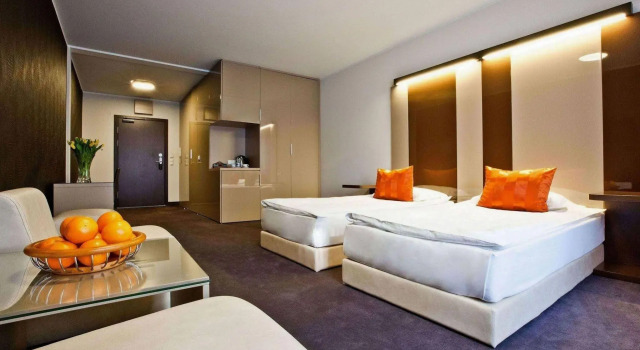 Platinum Apartments Aparthotel