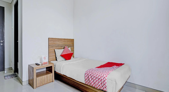 Deluxe room OYO 3752 The Summit Residence