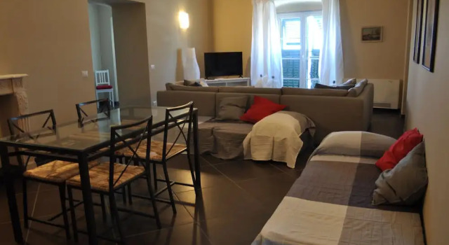 Apartment Lanterna, Забронировать Апартаменты/квартира Апартаменты Генуи, рядом с Театр Карло Феличе, Апартаменты/квартира