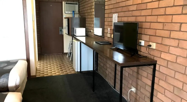 Трёхместный номер Standard Bakery Park Motor Inn
