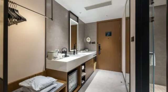 Люкс Executive Atour Hotel Wuhan Hankou City Plaza Houhu Avenue