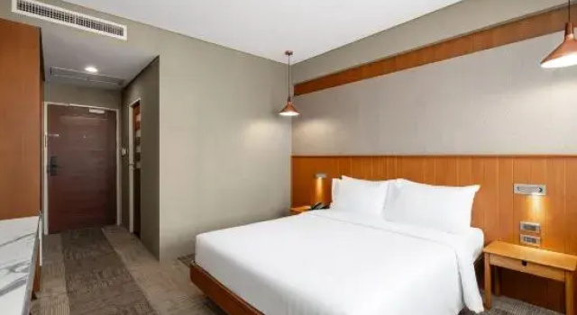 Номер Deluxe Maison Stay Bangkok