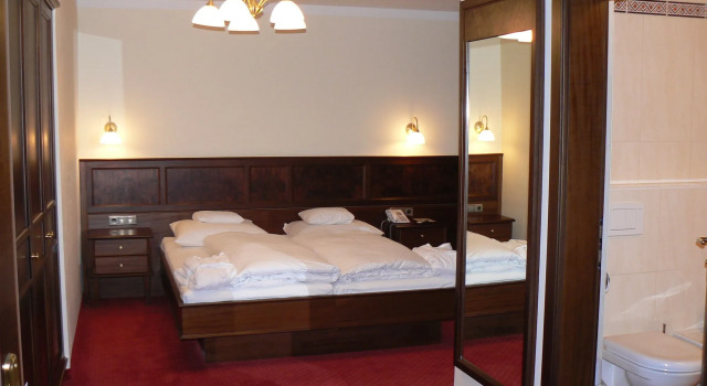 Hotel Batzenhäusl, Забронировать Отель Отели Инсбрука с парковкой, Парковка